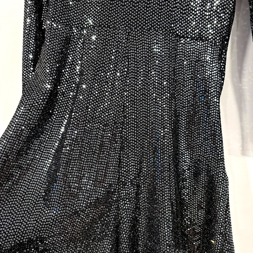 Sparkly Metallic Sequined Romper - Picture 3 of 6